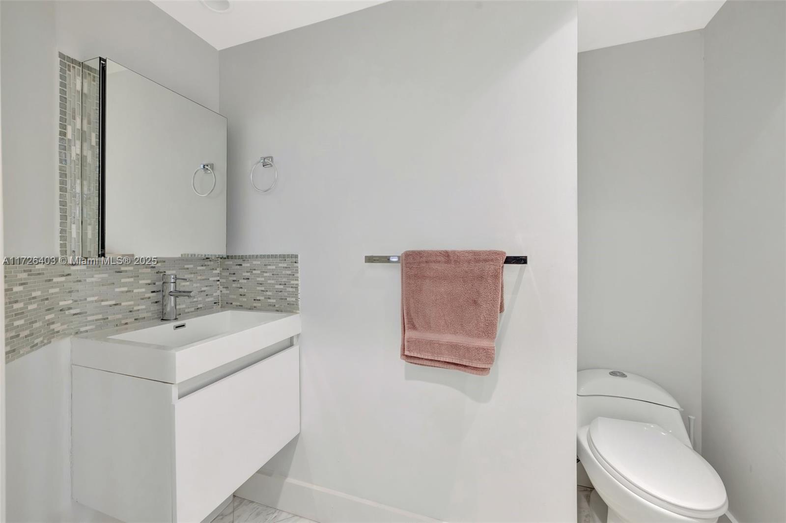 Listing Photo 14