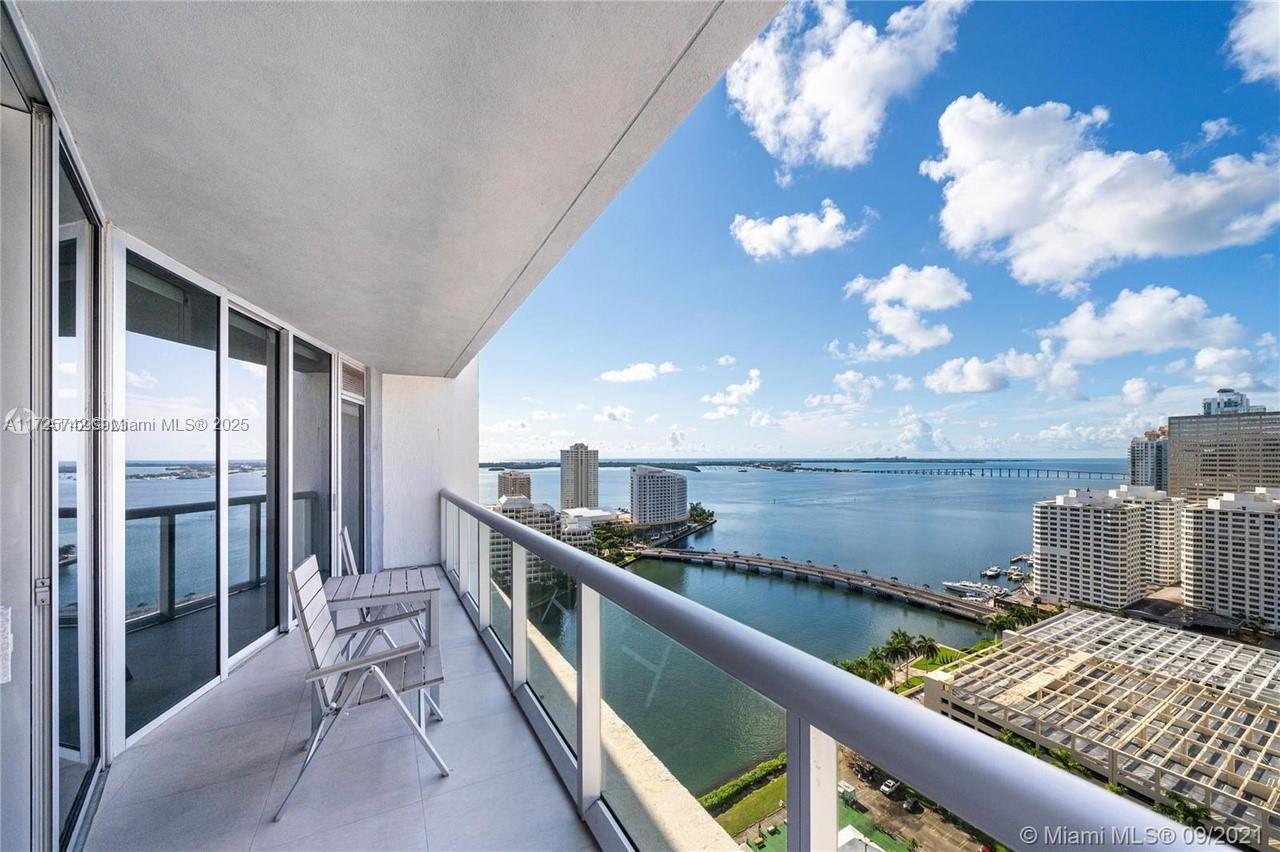 Best deal in the building!!! Breathtaking view of Biscayne Bay from one of the largest 1 bedrooms at Icon Brickell. Marble floors throughout the unit and balcony, great layout, bright, high-end appliances and open kitchen. Building has amazing amenities including the biggest pool area with infinity pool, hot tubs, gym, yoga room, spinning room, luxurious full-service SPA, state-of-the-art fitness center, fitness and yoga classes and personal trainer available, movie theater, billiard room, 24-7 concierge, valet parking, and more. This building is located in the heart of Brickell and walking distance to many famous restaurants and Brickell City Center mall. For investors Tenant paid $4700 and lease ends January 24, 2025.