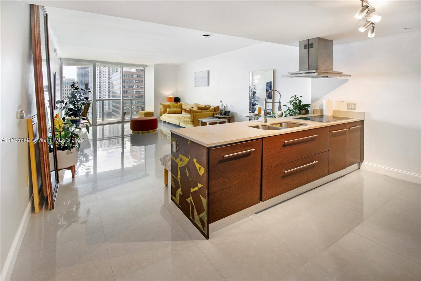 495 Brickell Ave #2609, Miami FL 33131