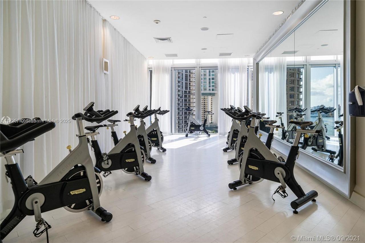 495 Brickell Ave #2609, Miami FL 33131