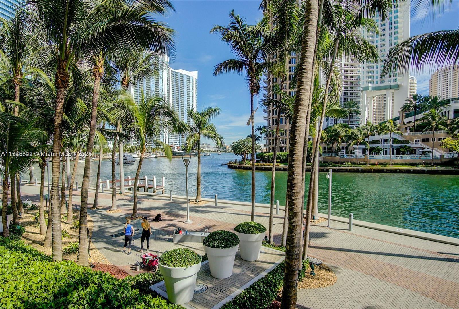 495 Brickell Ave #2609, Miami FL 33131