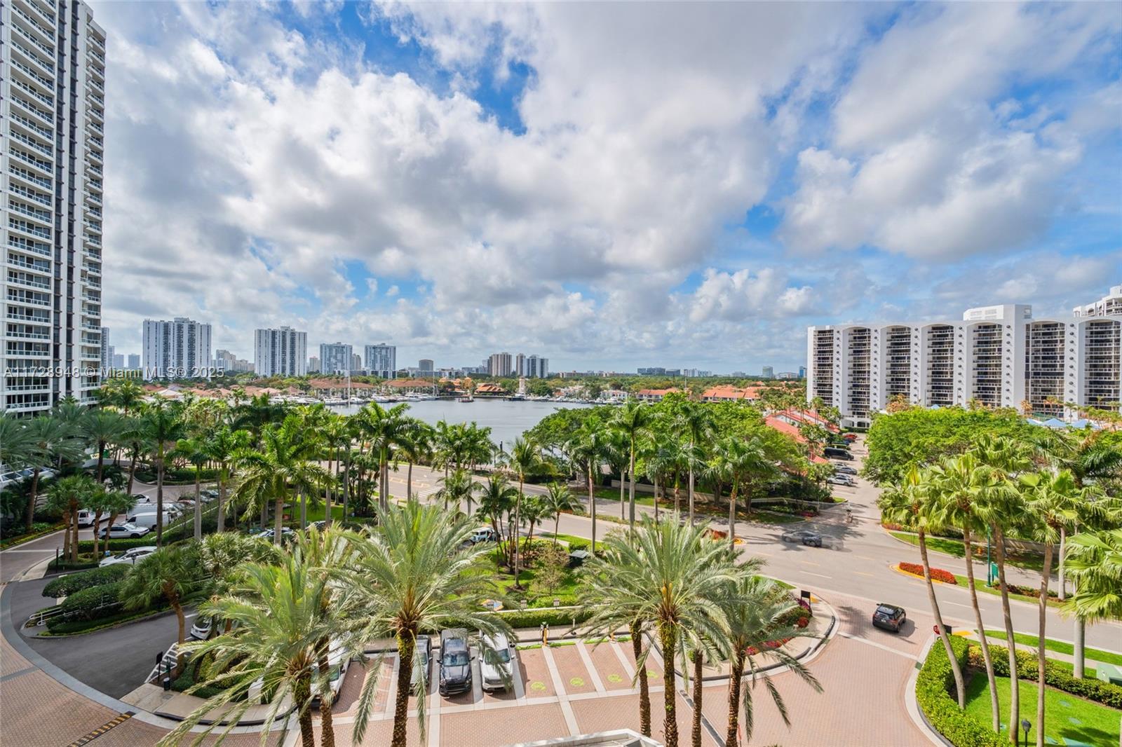 21205 Yacht Club Dr #805, Aventura, Florida image 13