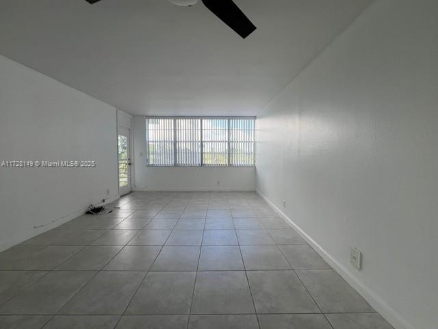 2771 Taft St #402, Hollywood, Florida image 11