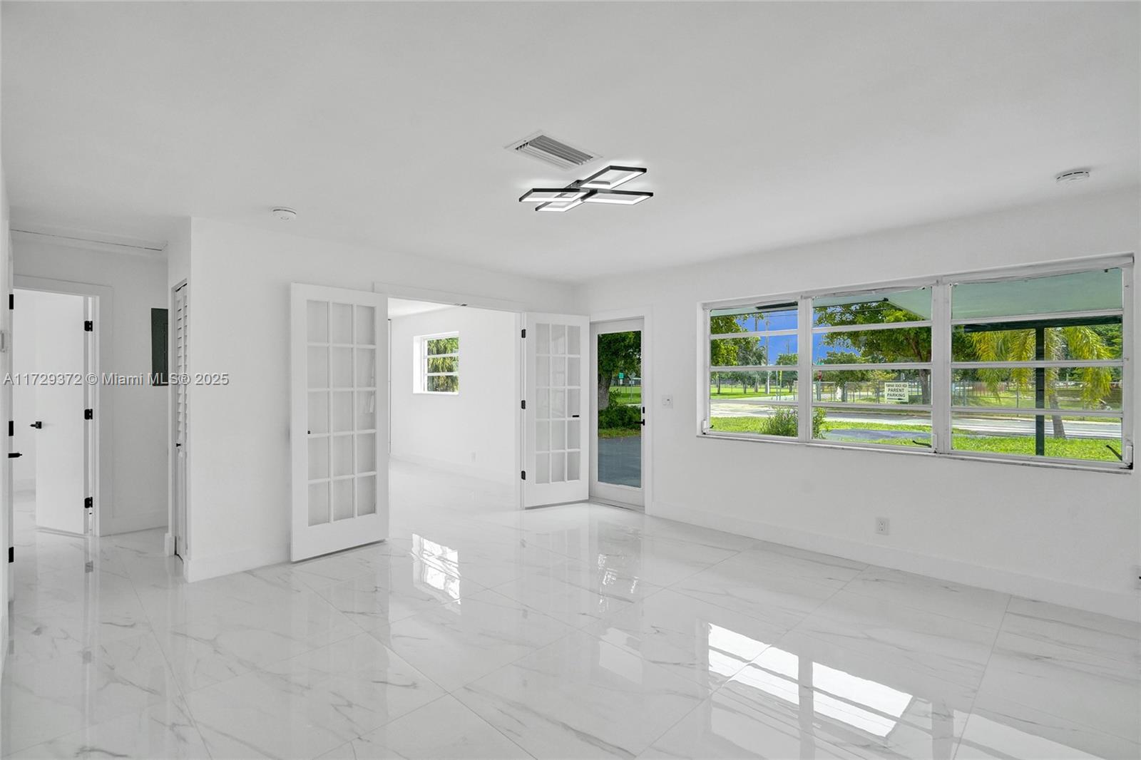 1220 NE 8th St, Pompano Beach, Florida image 11