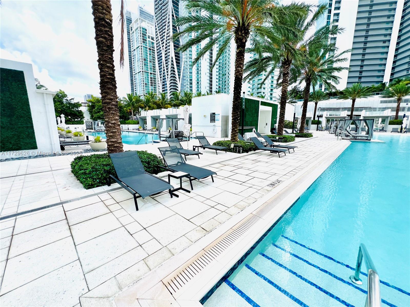851 NE 1st Ave #1406, Miami FL 33132