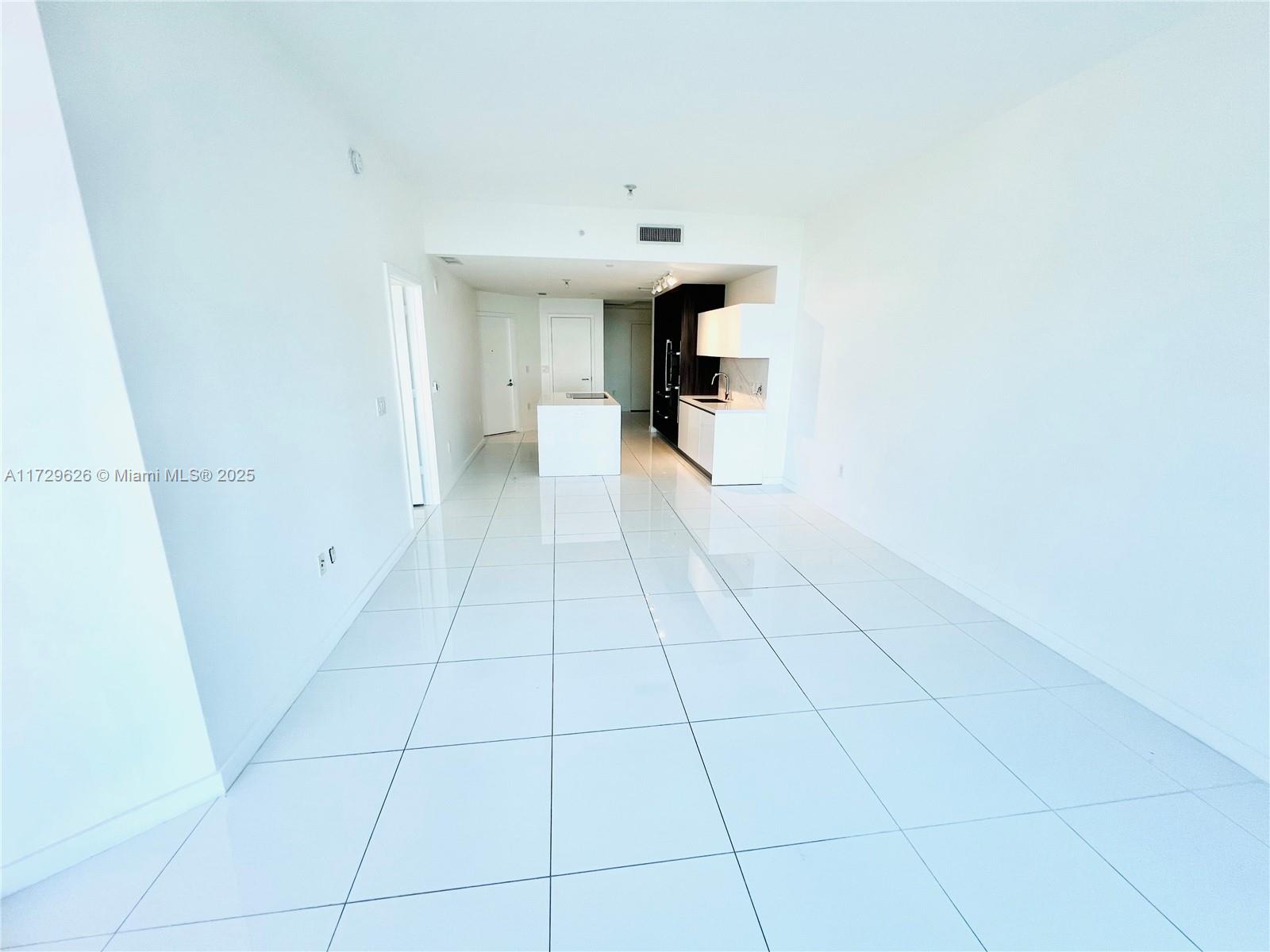 851 NE 1st Ave #1406, Miami FL 33132