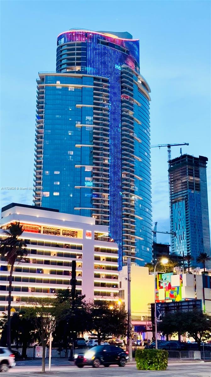 851 NE 1st Ave #1406, Miami FL 33132