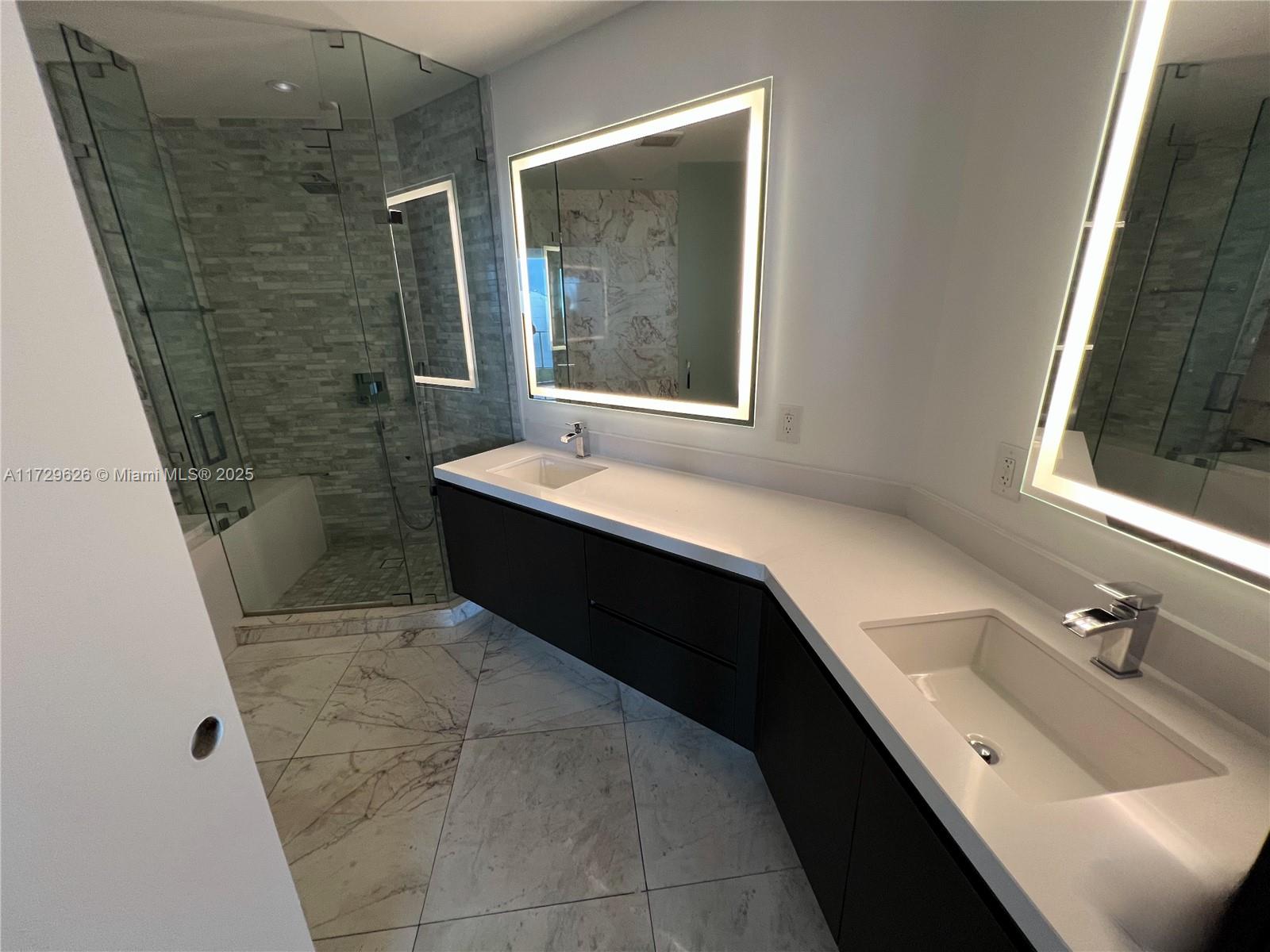851 NE 1st Ave #1406, Miami FL 33132
