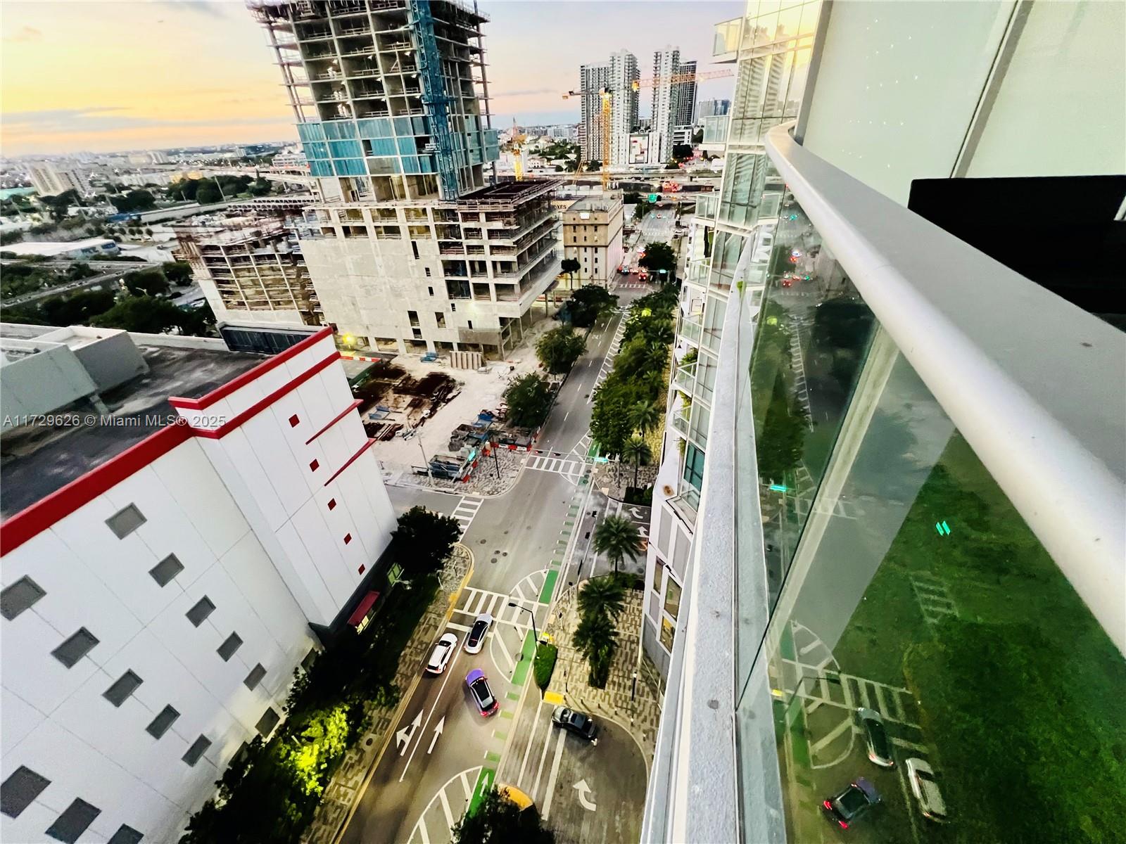 851 NE 1st Ave #1406, Miami FL 33132