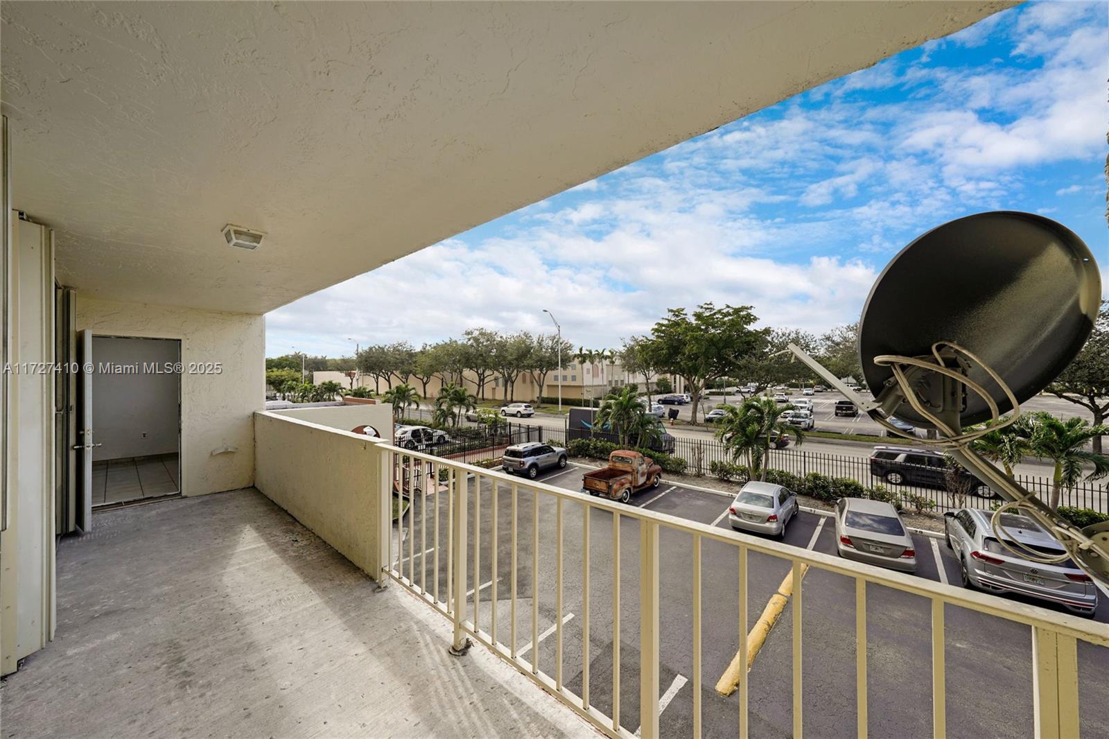 4675 W 18th Ct #204, Hialeah, Florida image 24