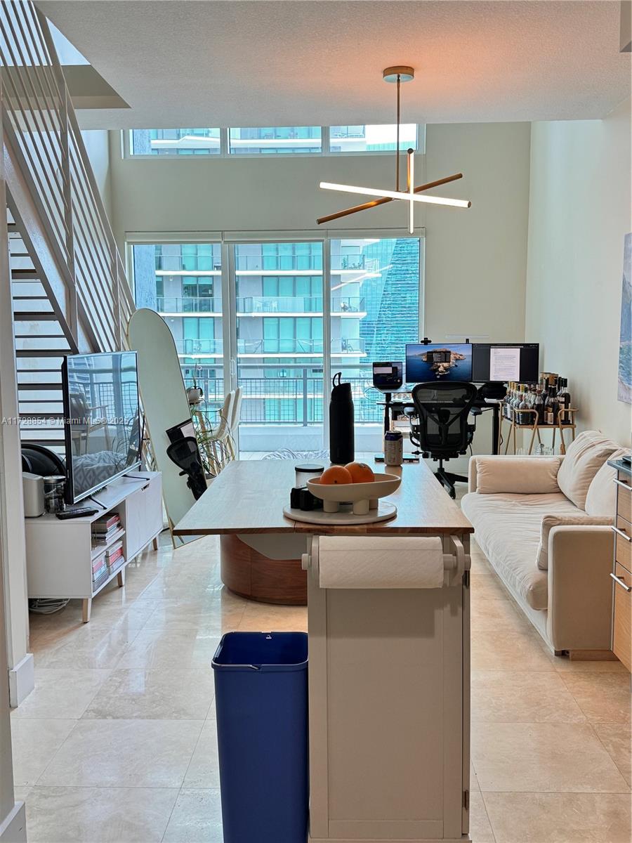 60 SW 13th St #2602, Miami FL 33130