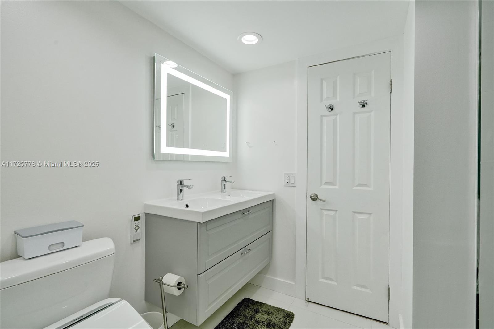 Listing Photo 14