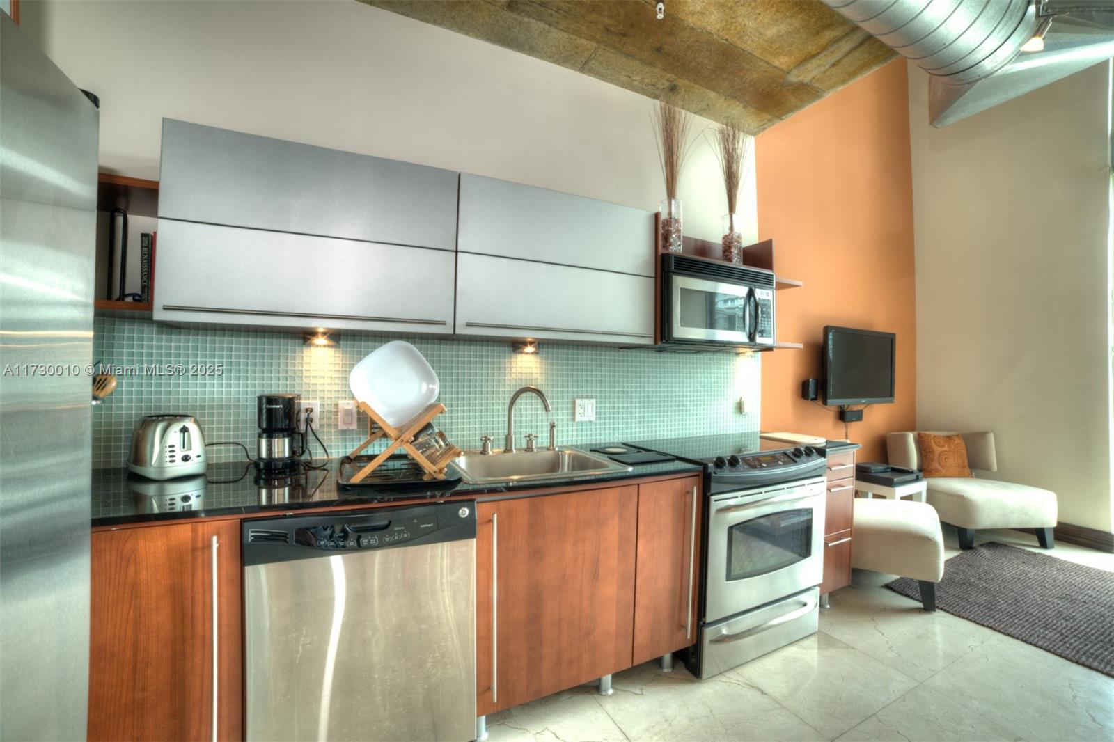 690 SW 1st Ct #2706, Miami FL 33130