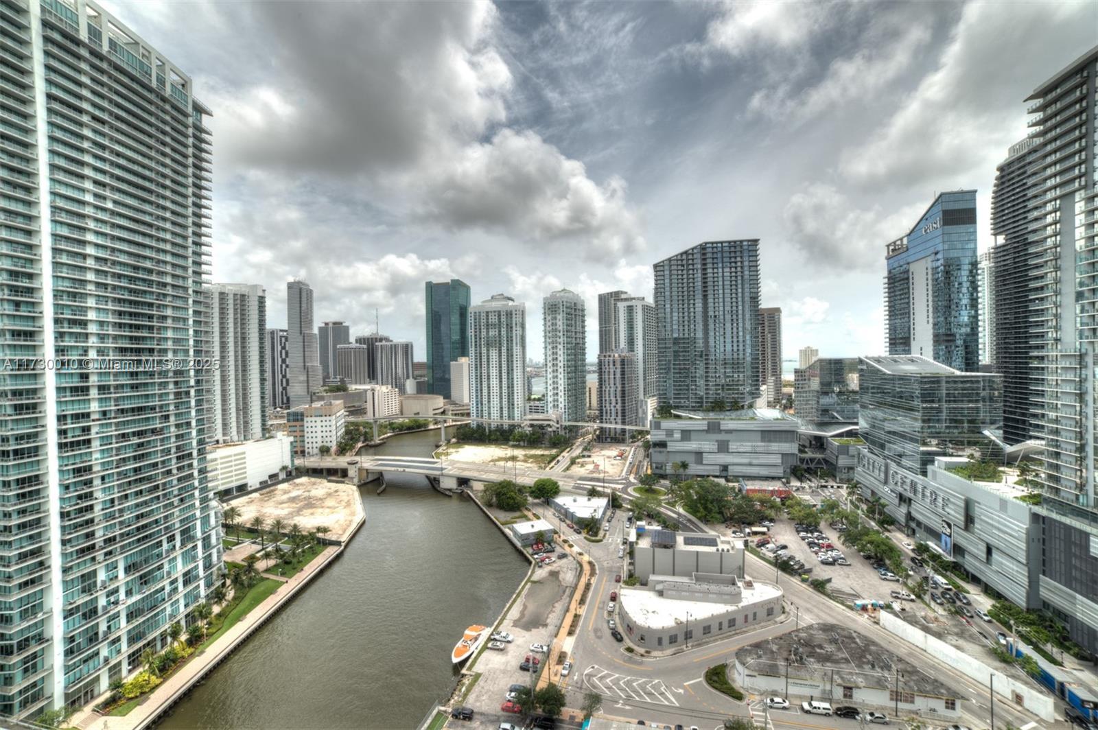 690 SW 1st Ct #2706, Miami FL 33130