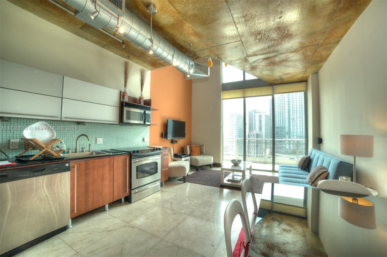 690 SW 1st Ct #2706, Miami FL 33130