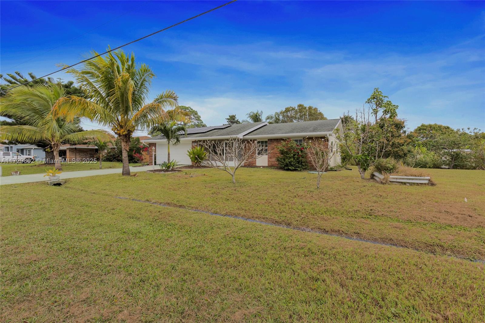 1517 SE Pitcher Rd, Port Saint Lucie, Florida image 4