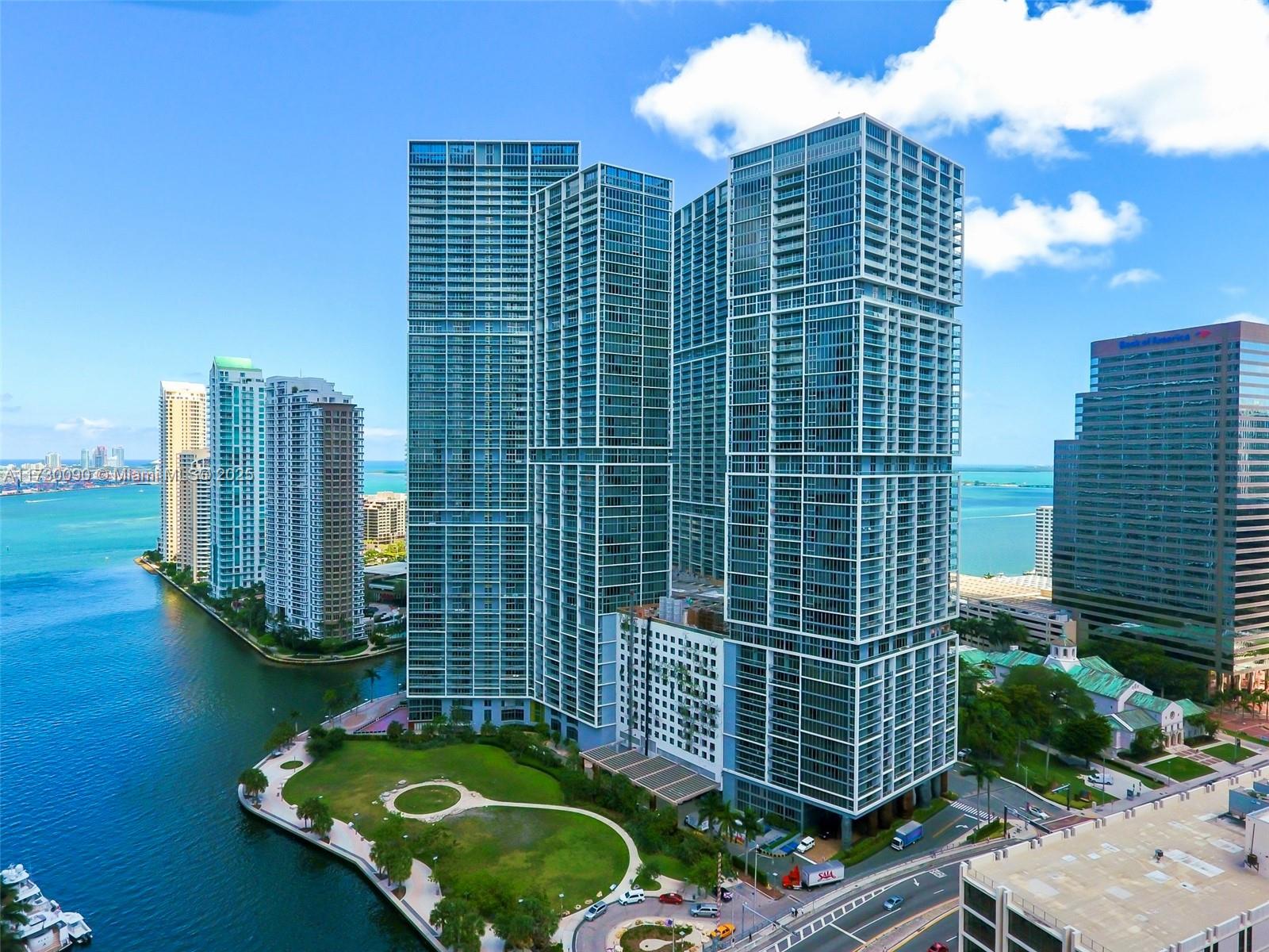 495 Brickell Ave #5203, Miami FL 33131