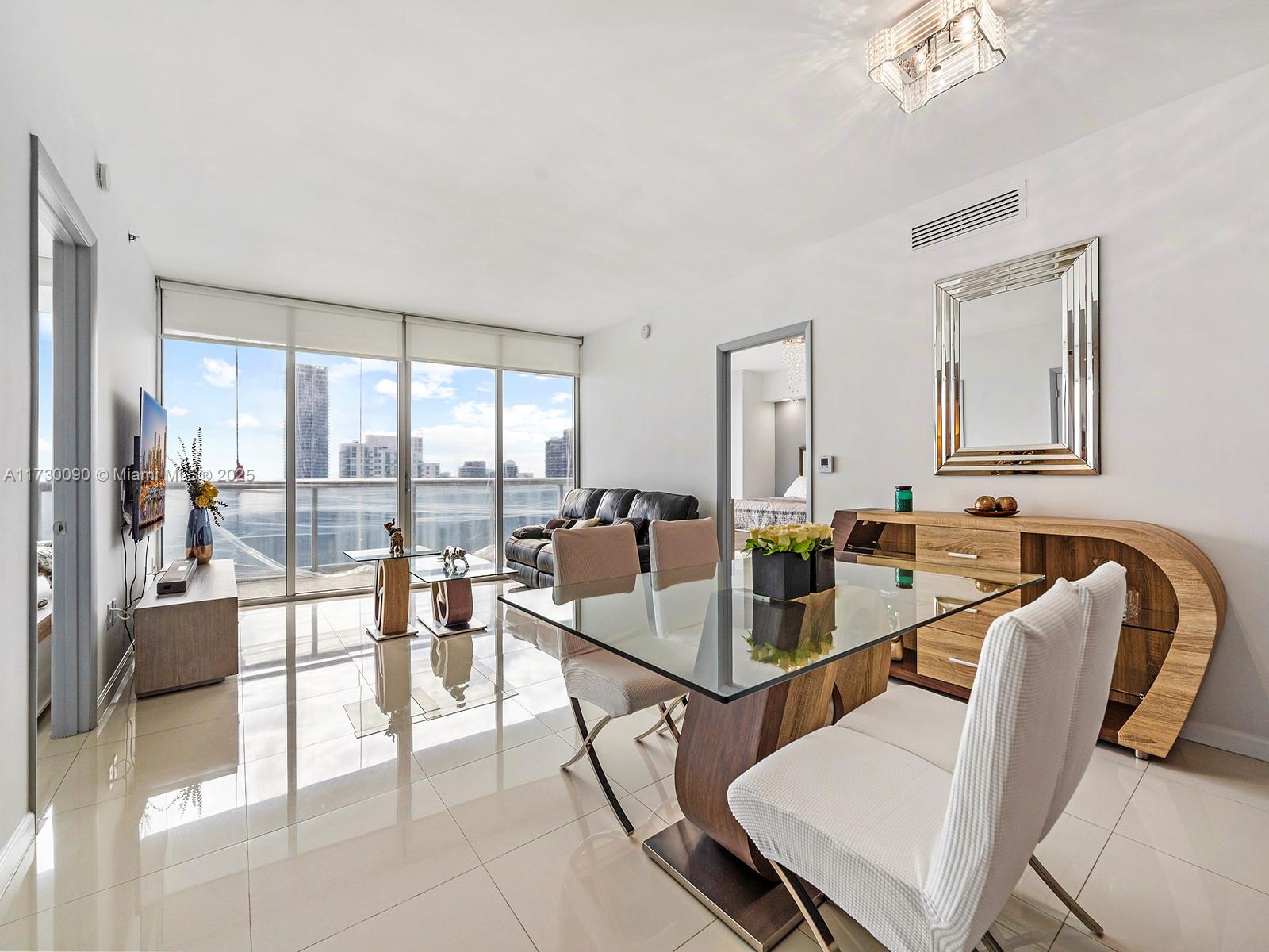 495 Brickell Ave #5203, Miami FL 33131