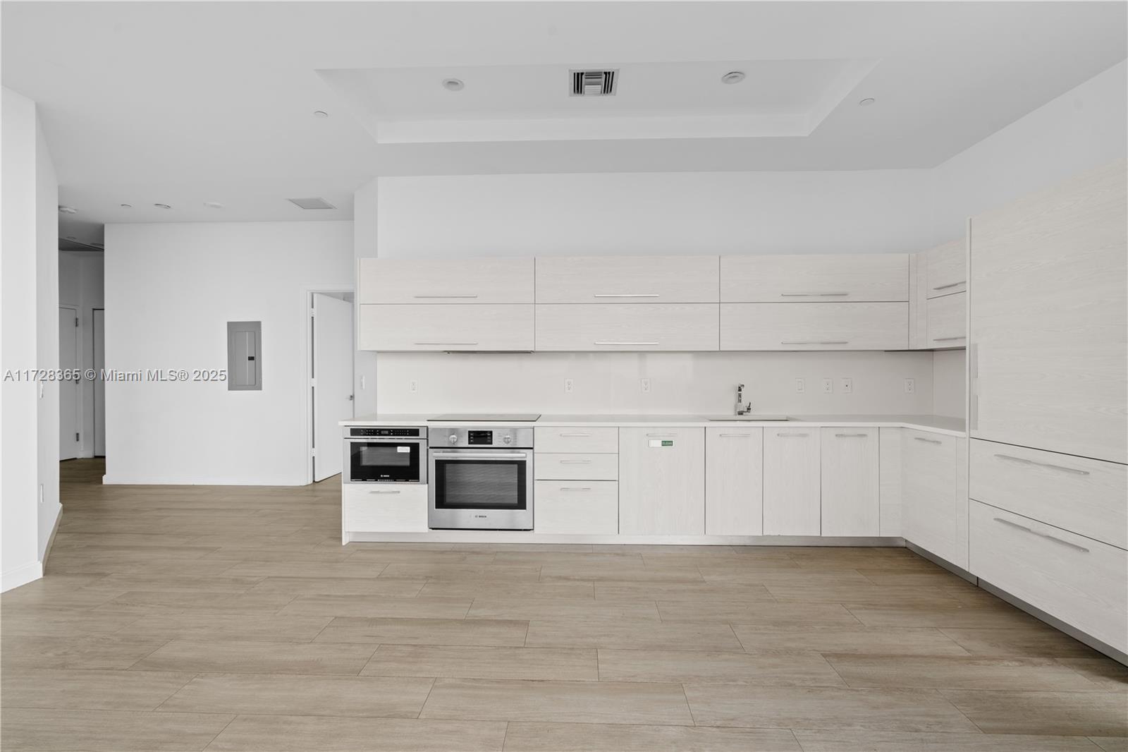 45 SW 9 Street #4706, Miami FL 33130