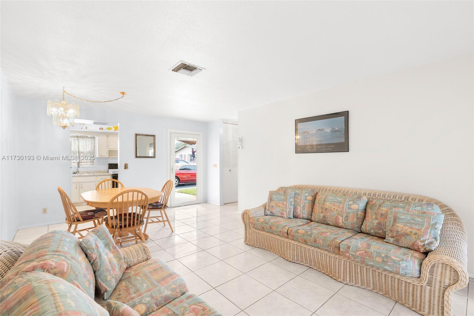 2930 E Ashley Dr E, West Palm Beach, Florida image 3