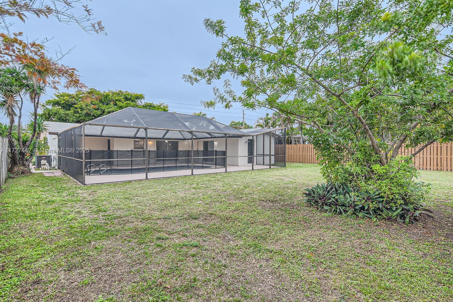 Listing Photo 15