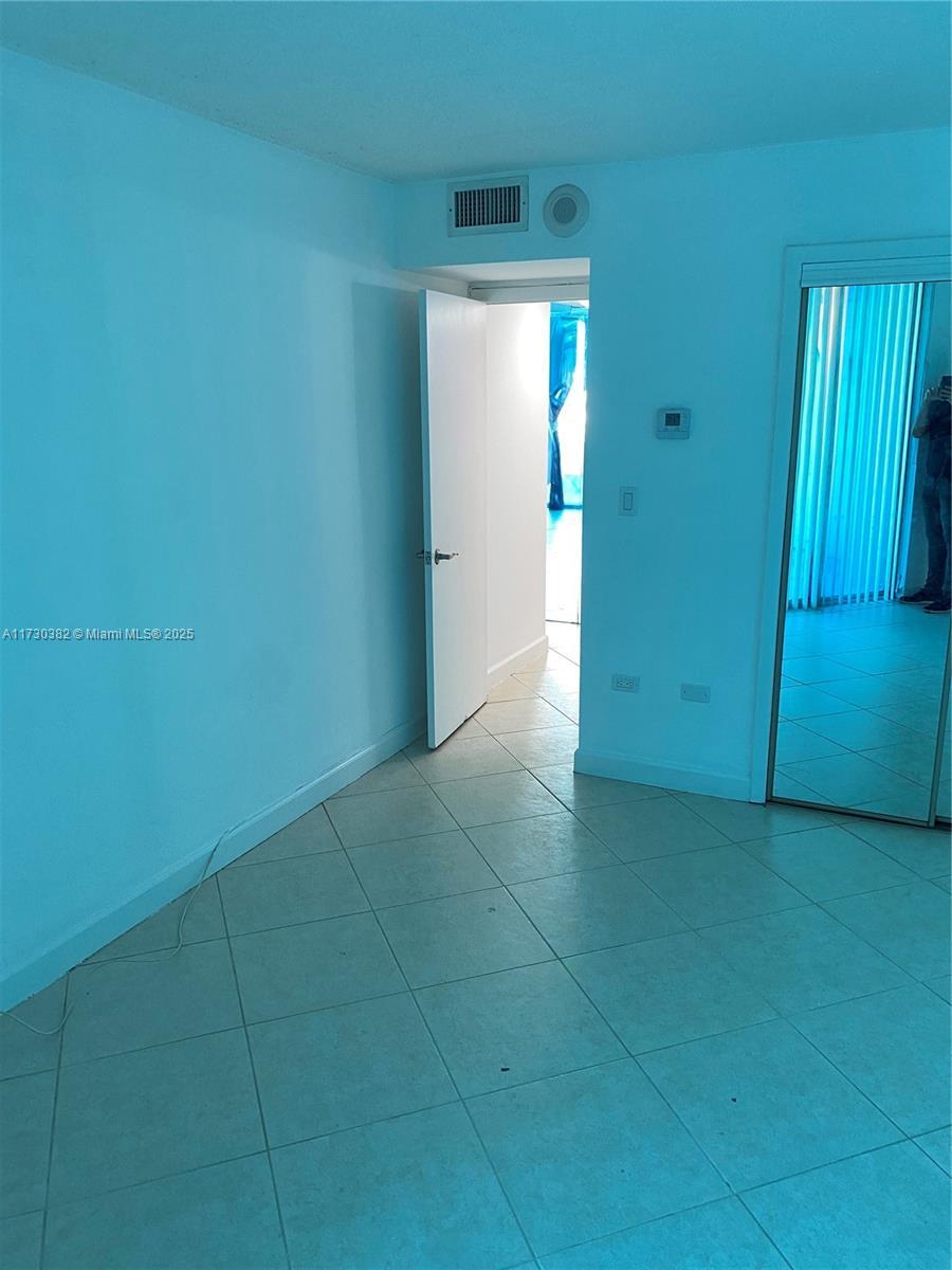 5555 Collins Ave #6T, Miami Beach, Florida image 3