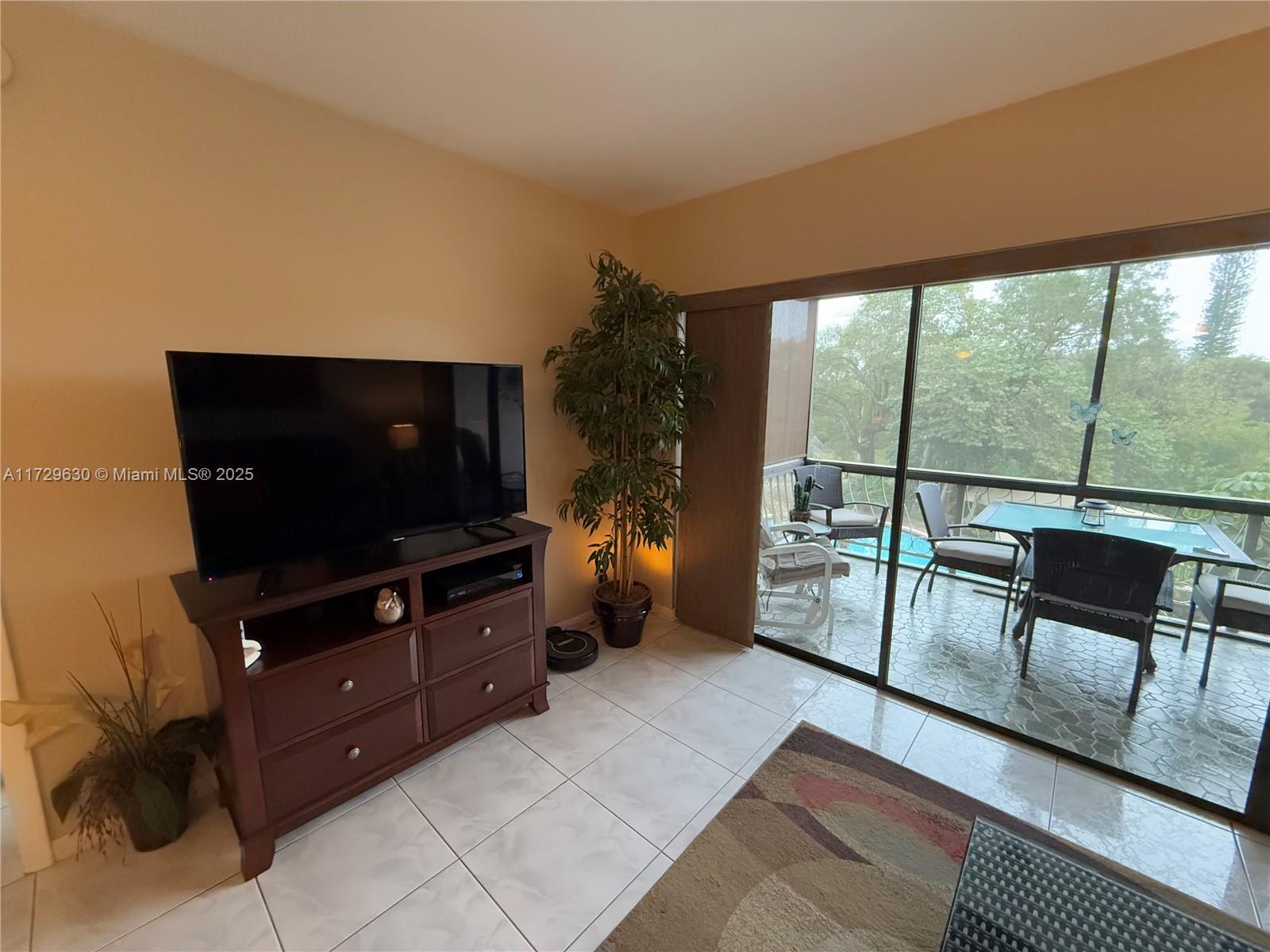 6010 S Falls Cir Dr #304, Lauderhill, Florida image 36