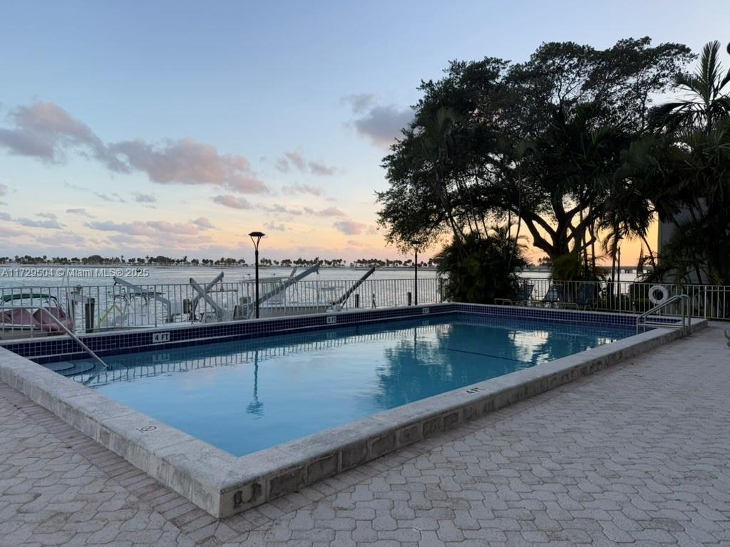 2201 Brickell Ave #41, Miami FL 33129