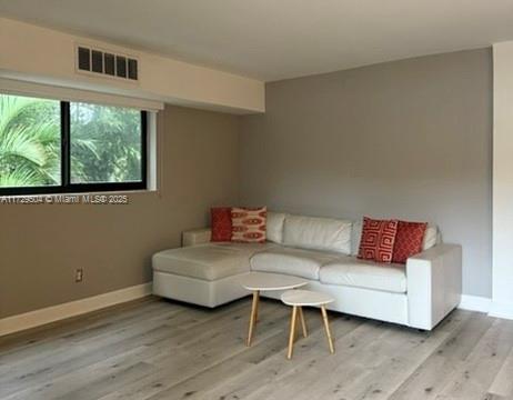 2201 Brickell Ave #41, Miami FL 33129
