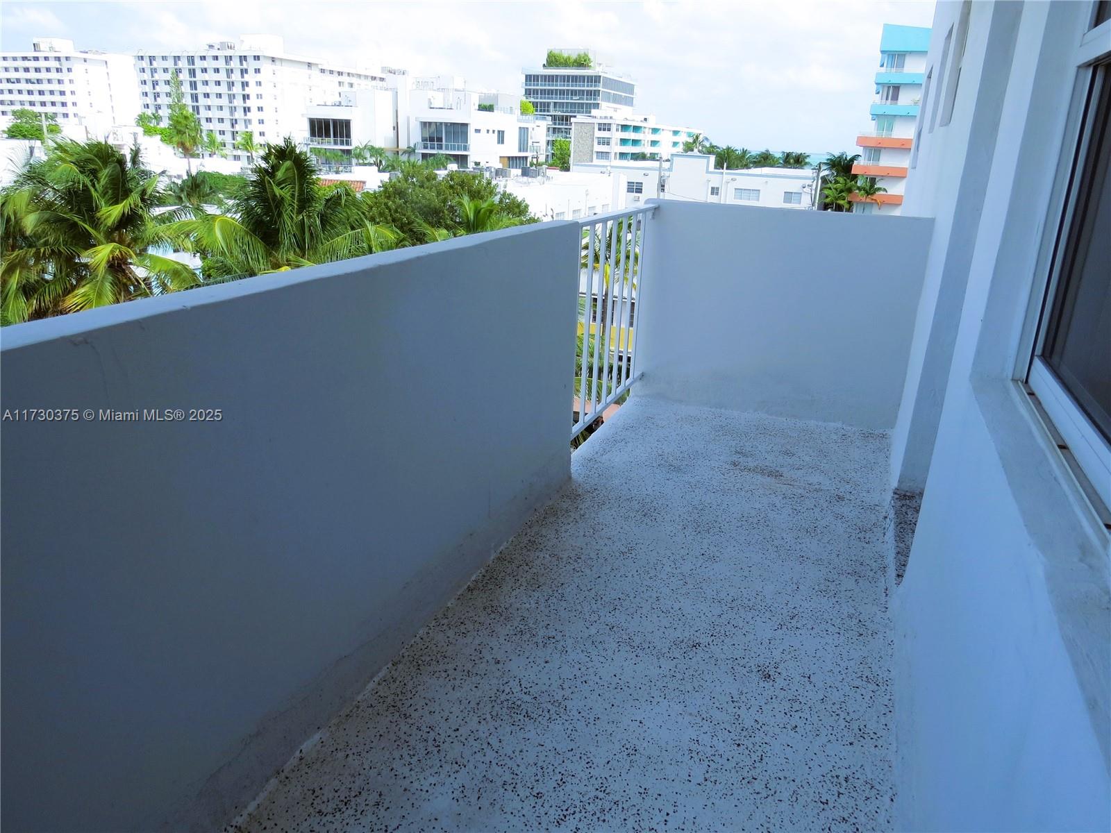 240 Collins Ave #6C, Miami Beach, Florida image 25