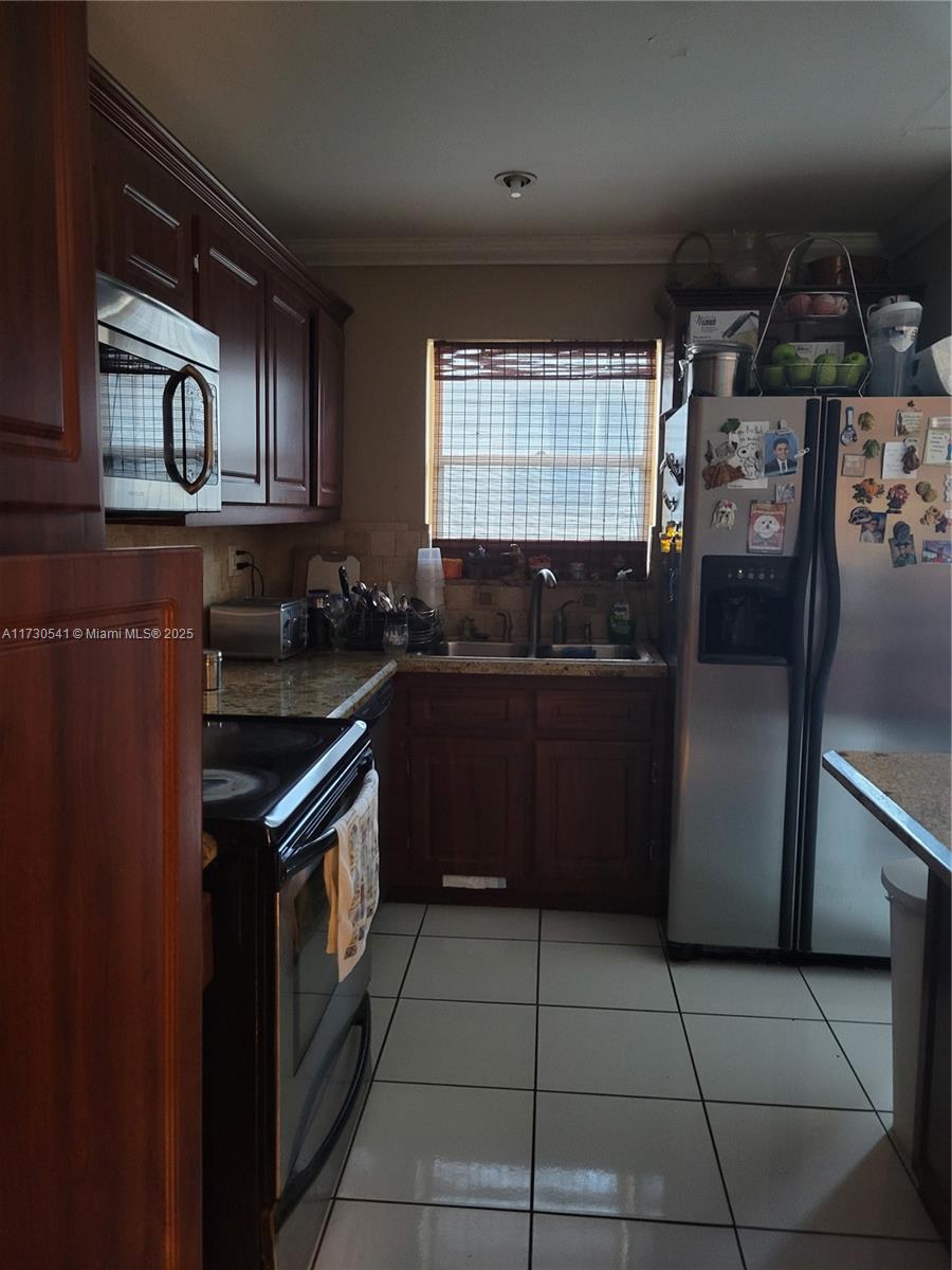 1519 Drexel Ave #202, Miami Beach, Florida image 3