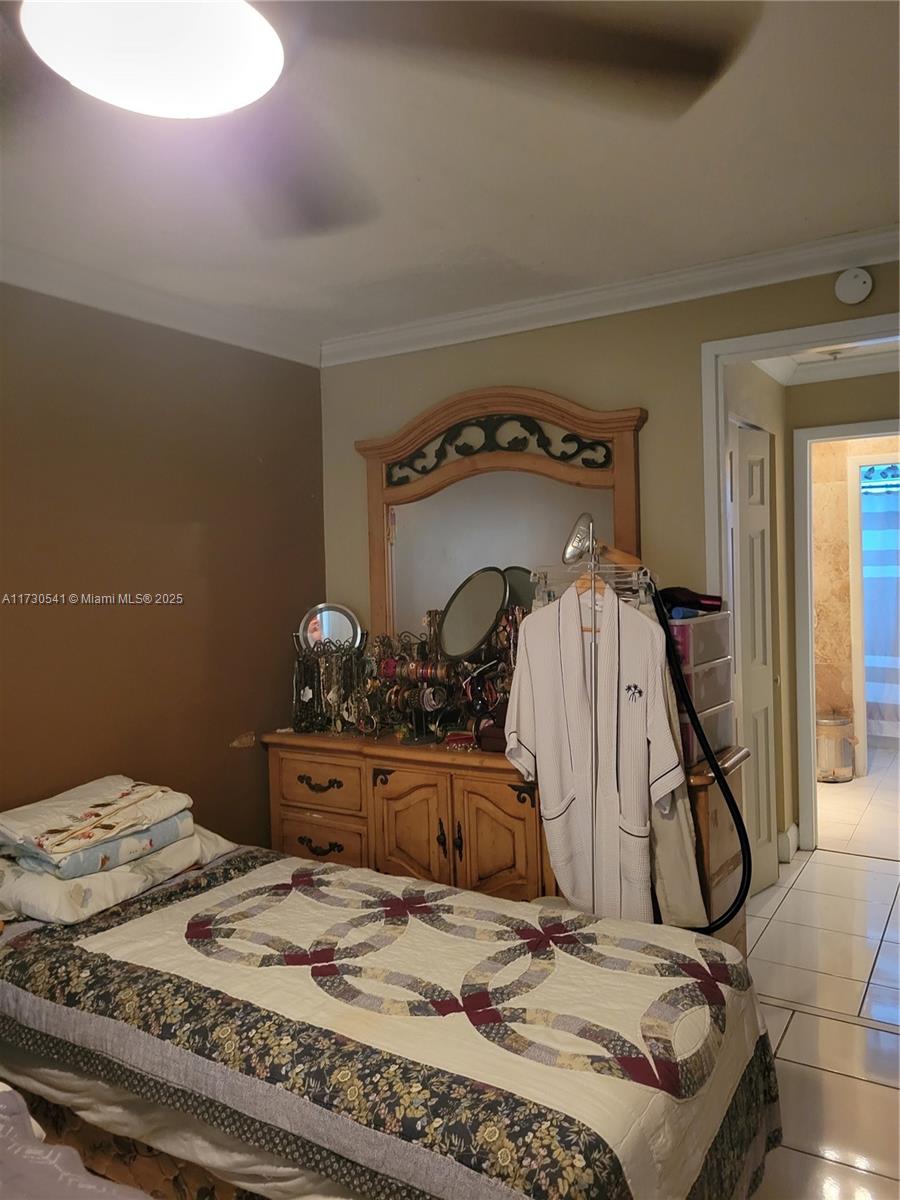 1519 Drexel Ave #202, Miami Beach, Florida image 7