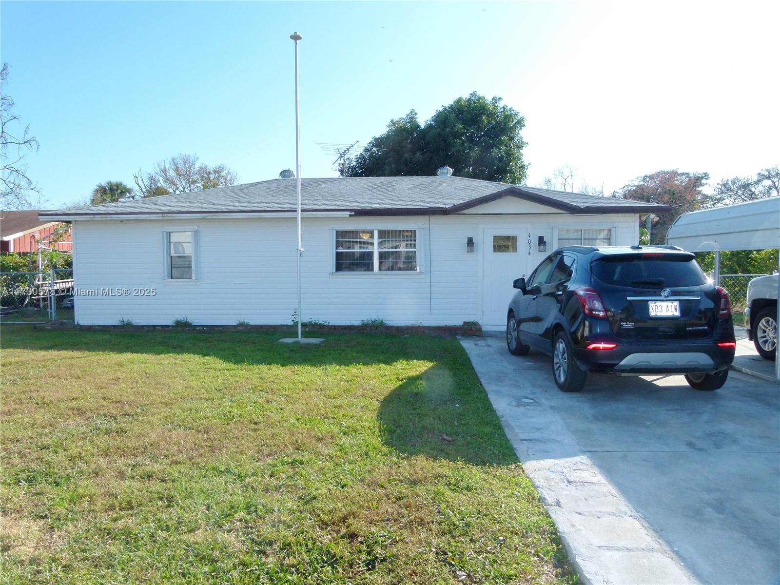 4034 SE 29th Court, Okeechobee, Florida image 1