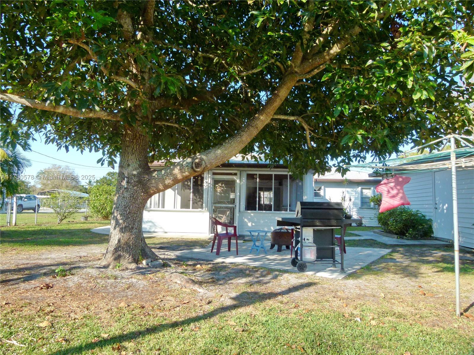 4034 SE 29th Court, Okeechobee, Florida image 7