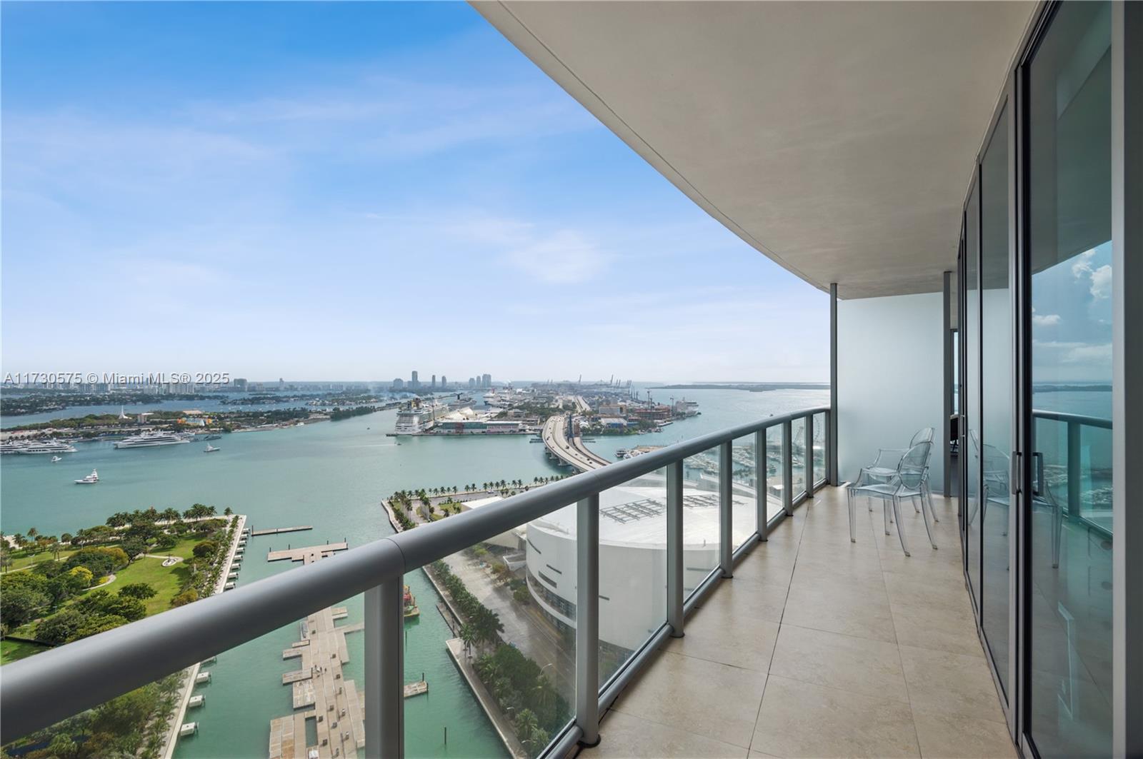 888 Biscayne Blvd #3410, Miami FL 33132