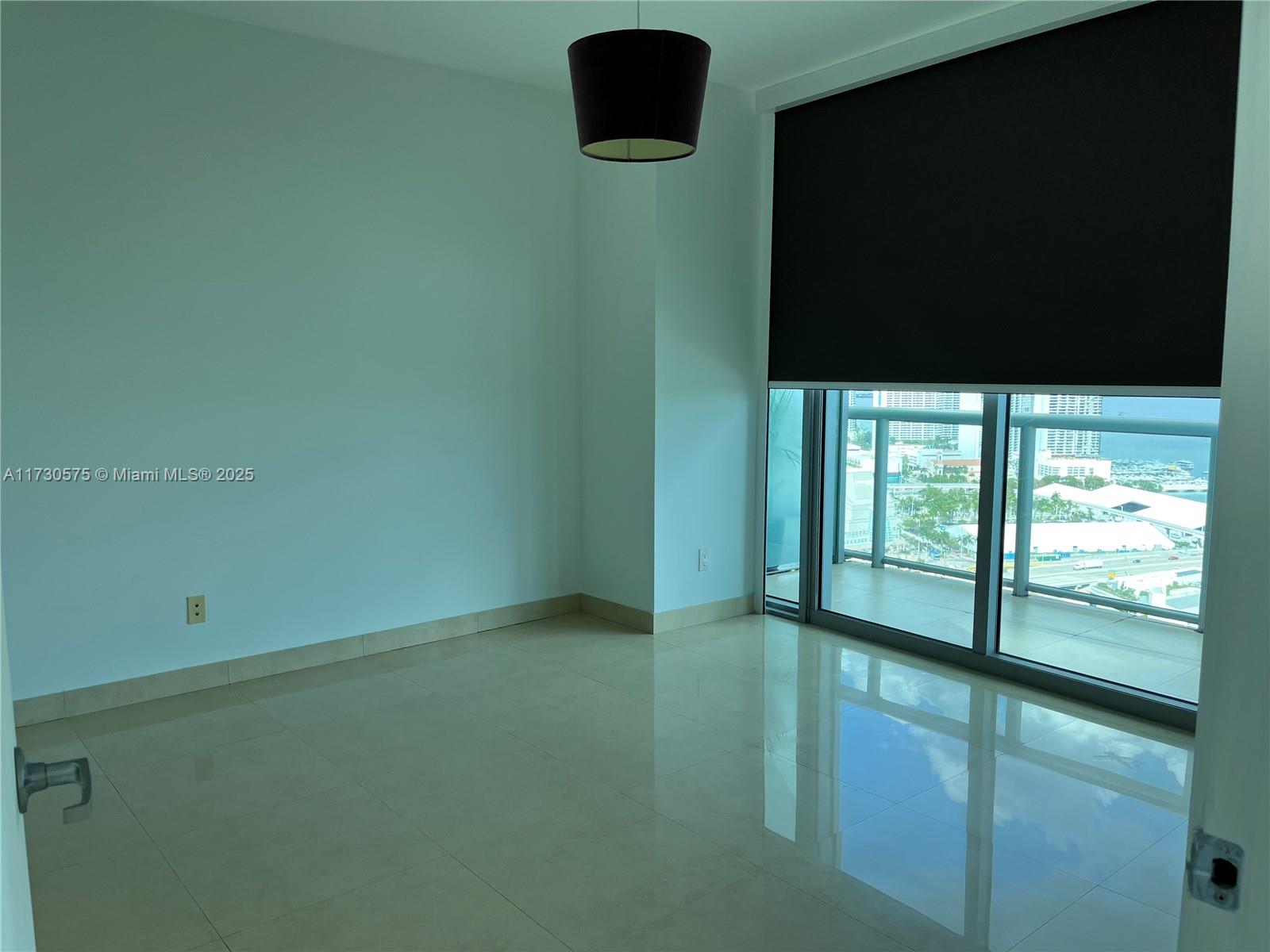 888 Biscayne Blvd #3410, Miami FL 33132