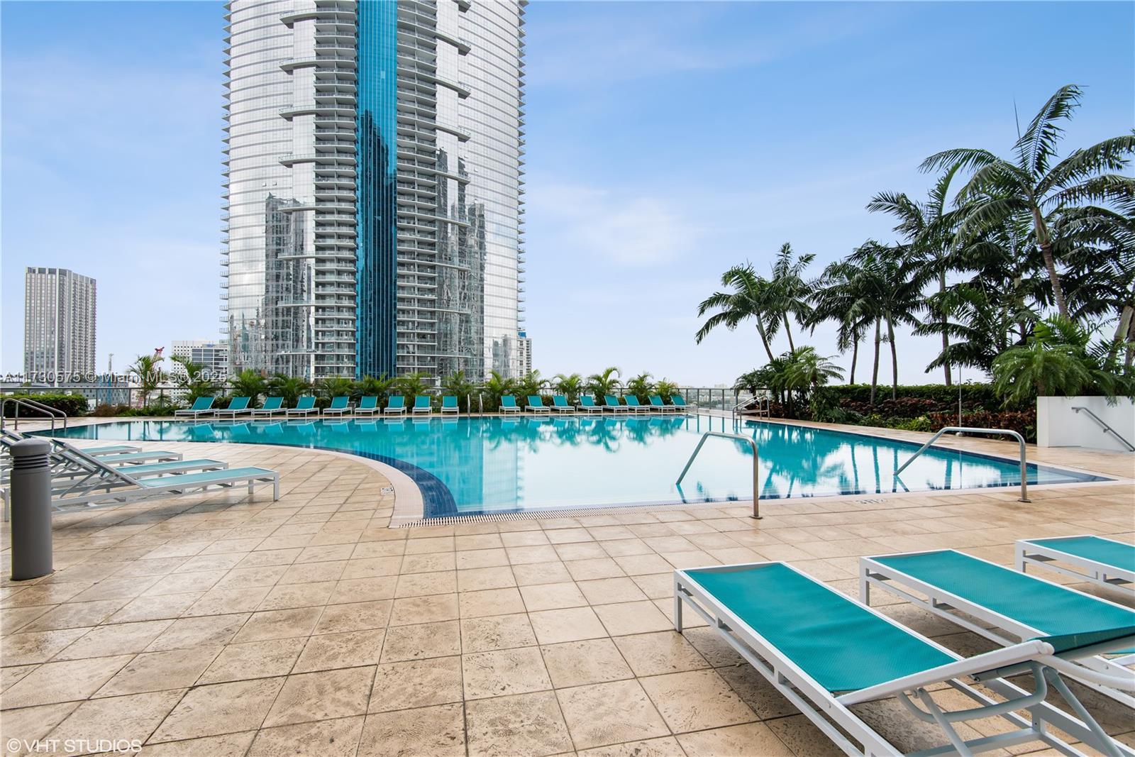 888 Biscayne Blvd #3410, Miami FL 33132