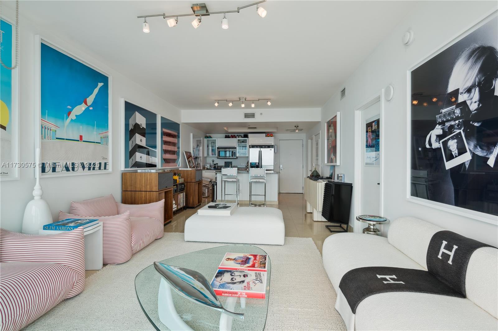 888 Biscayne Blvd #3410, Miami FL 33132