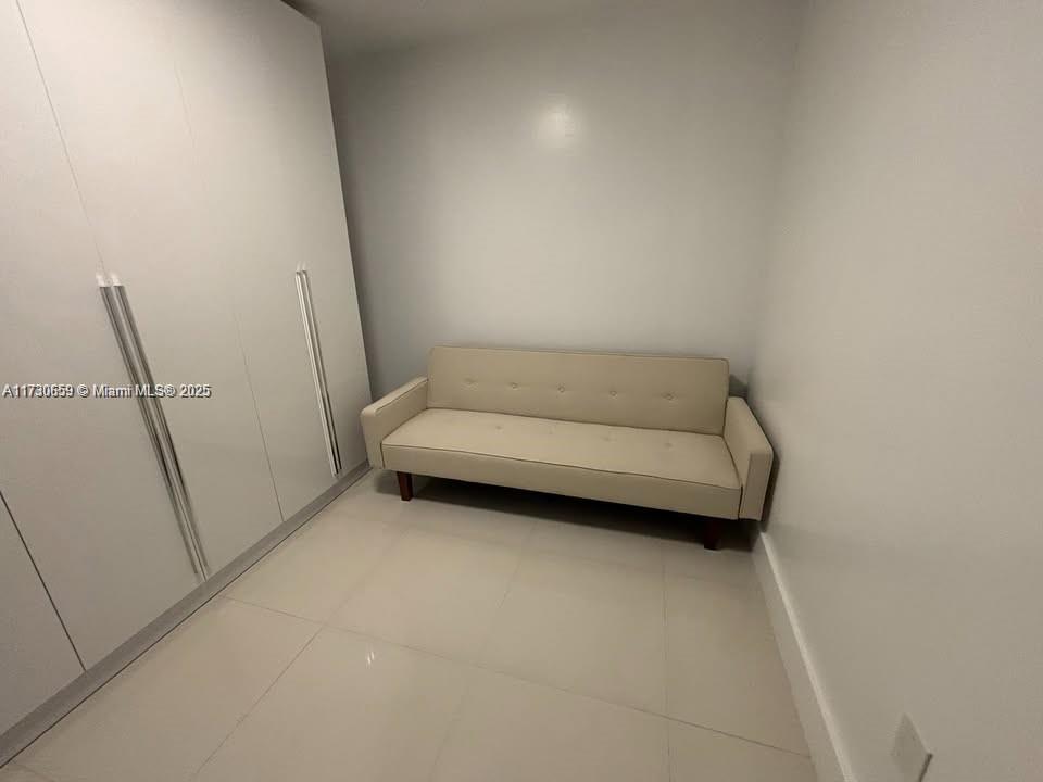 2950 NE 188th #430, Aventura FL 33180
