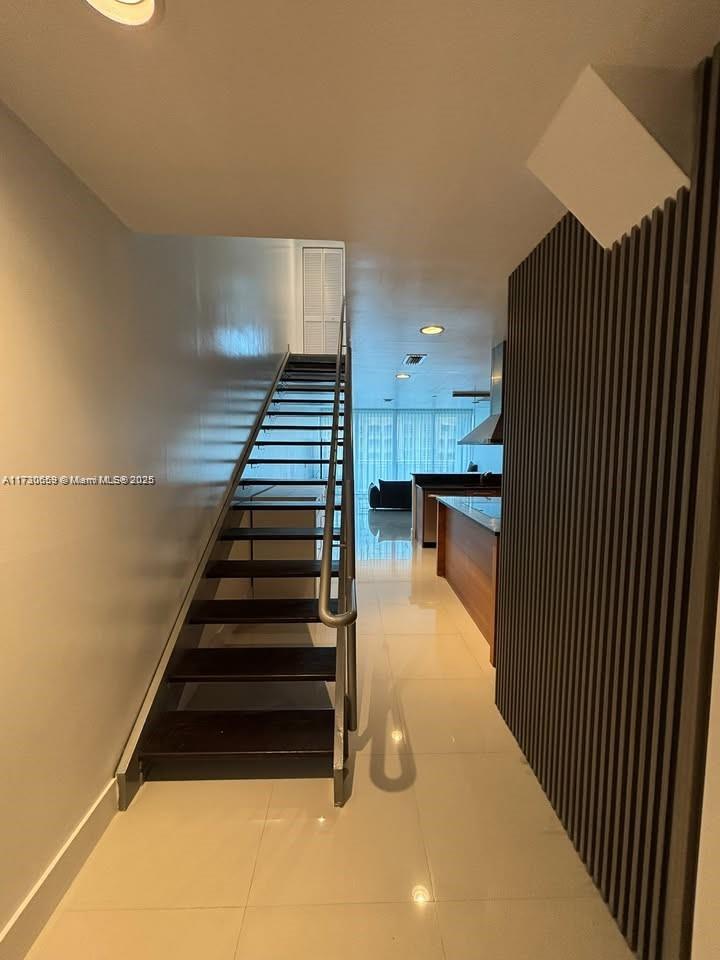 2950 NE 188th #430, Aventura FL 33180