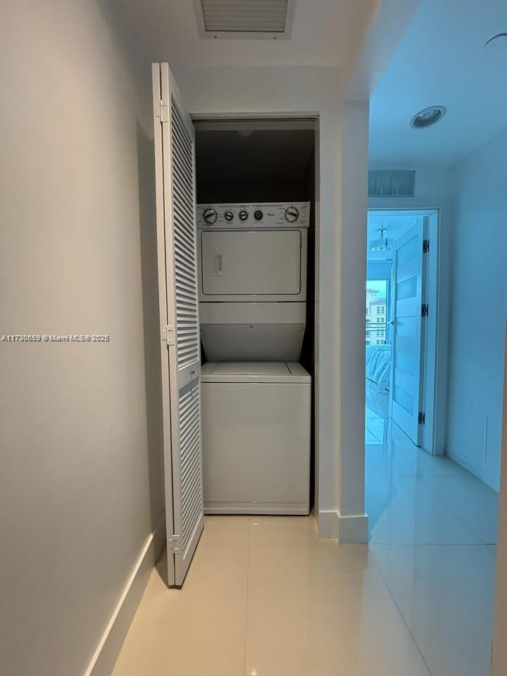 2950 NE 188th #430, Aventura FL 33180