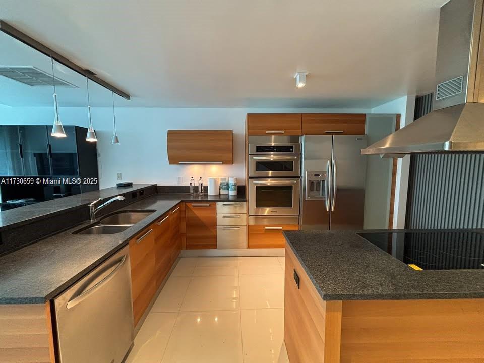 2950 NE 188th #430, Aventura FL 33180
