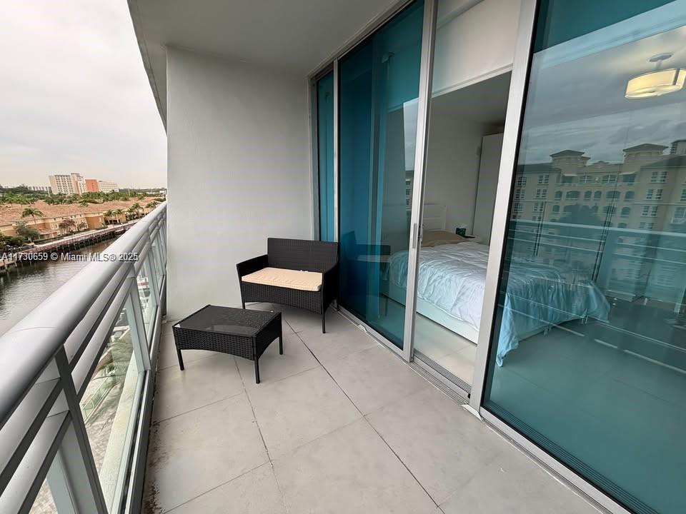 2950 NE 188th #430, Aventura FL 33180