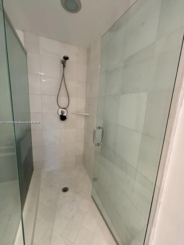 2950 NE 188th #430, Aventura FL 33180