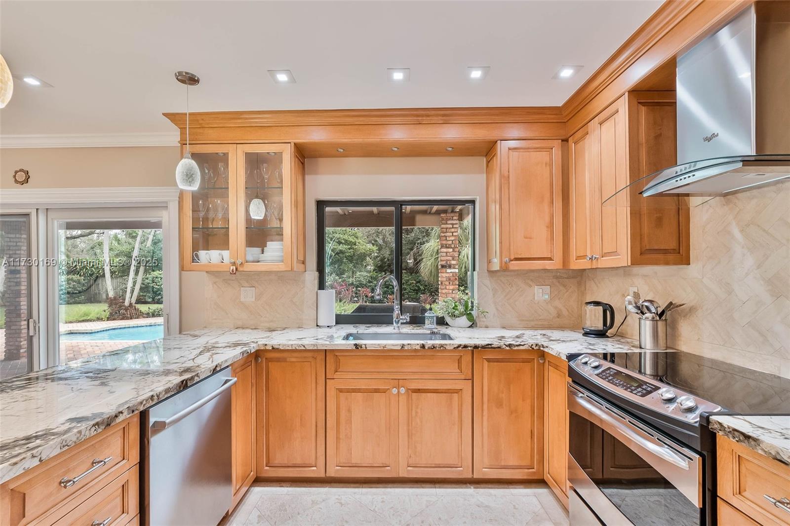 Listing Photo 15