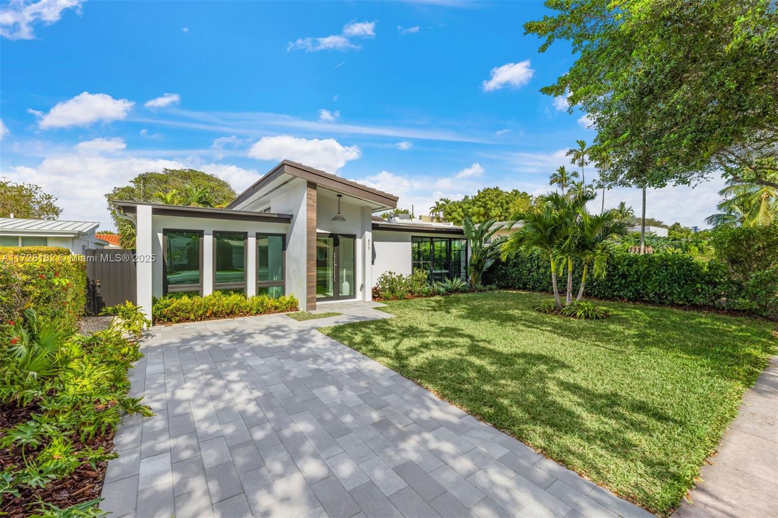 611 W 51st St, Miami Beach, Florida image 2