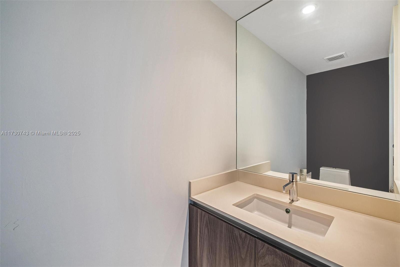 3131 NE 7th Ave #4002, Miami FL 33137