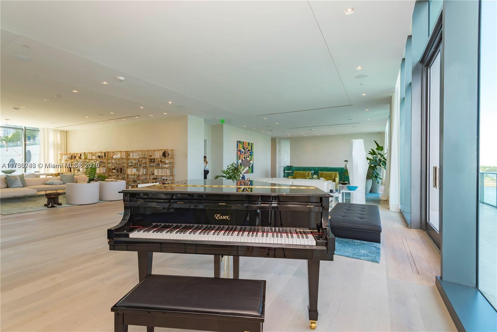3131 NE 7th Ave #4002, Miami FL 33137