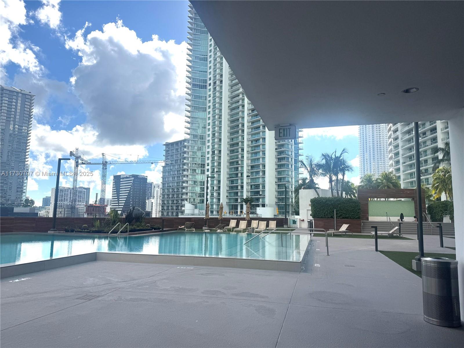 350 S Miami Ave #2710, Miami FL 33130