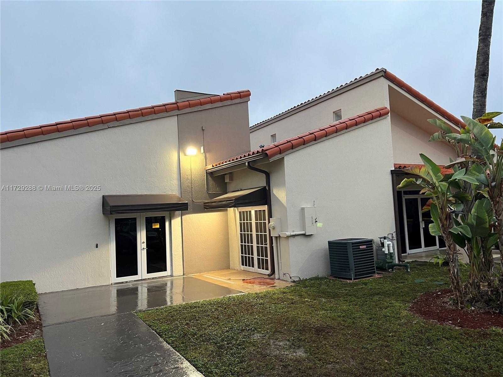 6195 NW 186th St #306, Hialeah, Florida image 3